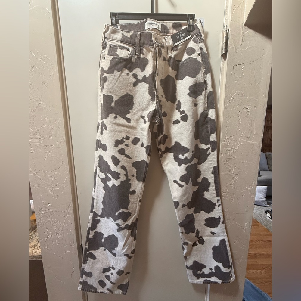 Abercrombie Low Rise Baggy Curve Love Jeans